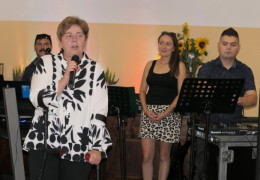 Kobieta, Ewa Kornacka, prezes Stowarzyszenia "Aktywni dla Płoszowa"