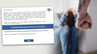 Na zdjęciu widoczna jest zaciśnięta ręka mężczyzny. W tel widać inną postać 