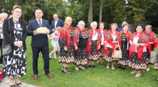 Grupa osób 