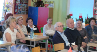 Uczestnicy spotkania literackiego