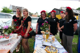Stoliki podwieczorkowe przygotowane na konkurs