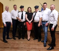 Grupa osób