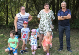 Grupa osób. Obserwatorzy zawodów OSP