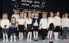 Dzieci podczas występu 