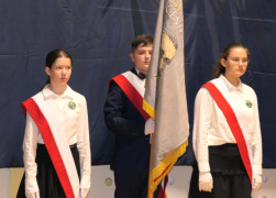 Poczet sztandarowy szkoły 