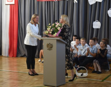 Dwie kobiety. Moment gratulacji