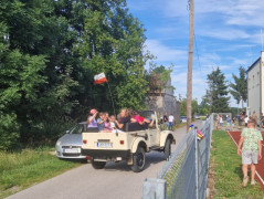 Przejażdżki zabytkowym samochodem 