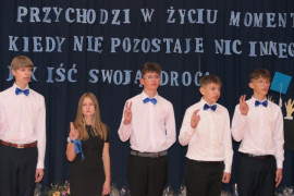 Grupa uczniów